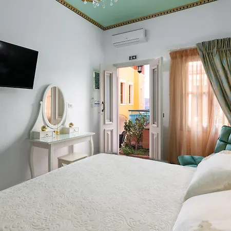 Marika's Deluxe Apartment Symi