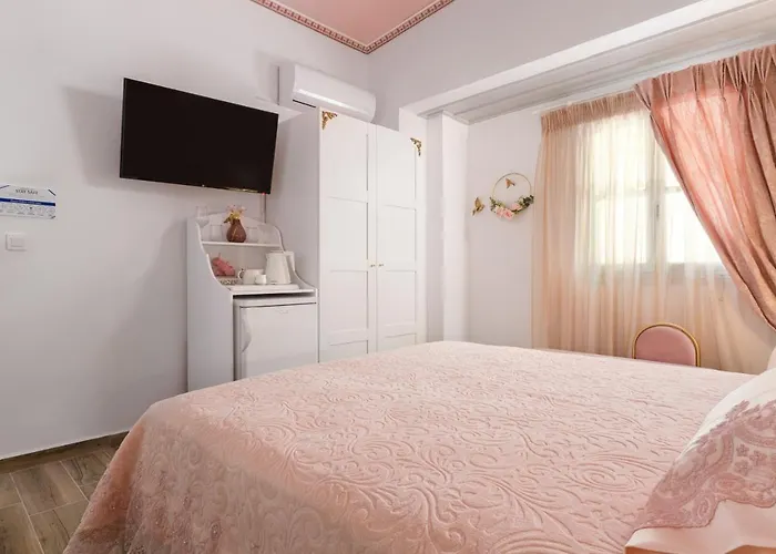 Marika's Deluxe